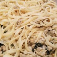 Linguine · With white or red clam sauce.