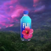 Fiji Water · 500ml bottle artisan water from fiji