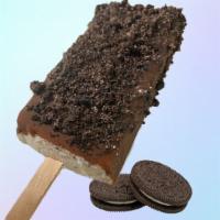 Oreo Esquimal · Oreo ice cream bar dipped in chocolate and covered in oreo crumbs