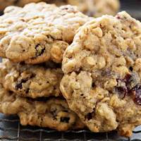 Oatmeal Raisin Cookies 2 Count · 