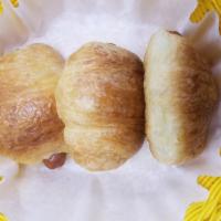 Small Croissant Roll · 