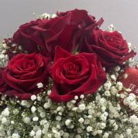 Red Roses With Glass Vase · glass vase flower roses