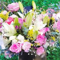 High-End Flower Box. · Includes. High-quality flowers.Box.Luxurious.When do you receive it  It just says wow.