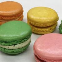 French Macaroons 6 Count · 6 Macaroons - Assorted Flavors – Baker’s choice.
