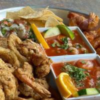 Super Plato Mix 2Prs · family plate.. fried fish filet,chipotle shrimp,zarandeados shrimp,momia shrimp,calamary,cev...
