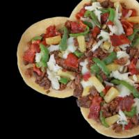 Orden De Alambre / Alambre Order · Tres tacos de tortilla de maíz blanca con carne asada, chile morrón, cebolla, tocino, piña y...
