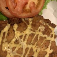 Hm Chicken Sandwich  · with lettuce, tomato, honey mustard 
Served on a Kolache bun.
