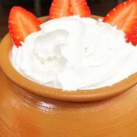 Fresas Con Crema · Strawberries and Yogurt