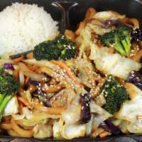 #13 Yaki Udon Noodle · Stir fried udon noodles with choice of 1 meat (chicken/beef/shrimp/tofu)
*dish includes cabb...