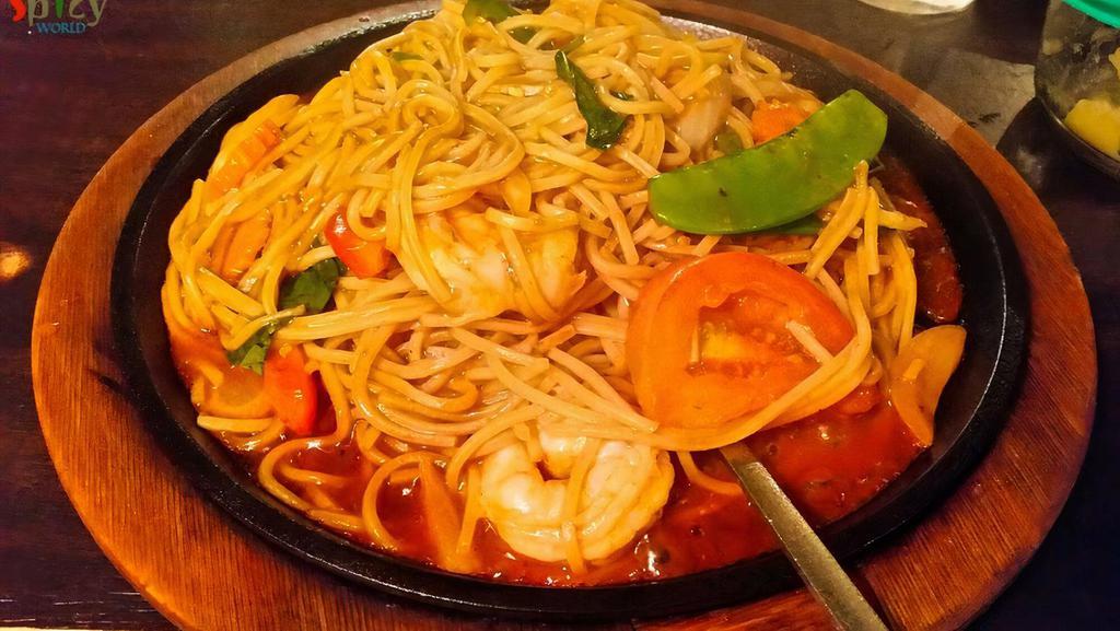 Thai Dee Luxe · Spicy stir fried lo-mein noodles with marinated shrimp, pea pods, bell peppers, jalapenos, onions, carrots, tomatoes, and basil leaves combined in our special sauce.