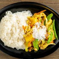 Malaysian Curry · Gluten free. Peanuts, coconut, raisins, pineapple, snow peas, onions, bell peppers and curry.