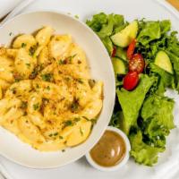 Market Mac & Cheese · Pasta shells, Market alfredo cream sauce, three cheese house blends topped with herb breadcr...