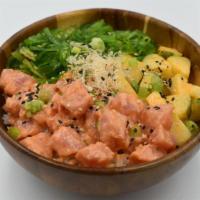 Spicy Tuna · Marinated with scallions and sriracha aioli.
Toppings: Bonito Flakes, cucumber,green onion ,...
