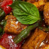 Spicy King'S Curry · Medium hot. Stir-fried meat with house curry sauce, green beans, bell peppers, and lime leav...