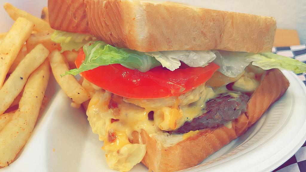 #4 Scoota Mac & Cheese Burger (Meal) · Scoota's Famous Mac & Cheese Mixed With our Southern Beef burger