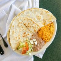 Plato De Quesadilla · Quesadilla plate, with your choice of meat.