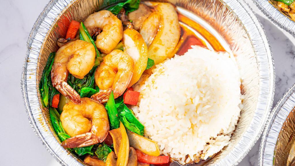 B14 Shrimp (8) Vegetable Stir-Fried With Jasmine Rice · Shrimp stir fried with Gai Lan broccoli, yellow onion, and mushroom in house brown sauce. Serve with Jasmine rice.