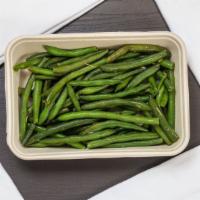 Roasted Green Beans · Roasted garlic green beans