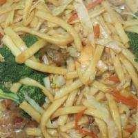 Lo Mein · Carrots, onion, choice of meat chicken or beef or shrimp, cabbage, broccoli.