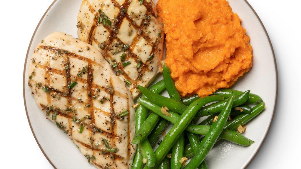 Chicken With Sweet Potatoes And Green Beans (Large) · We took our classic chicken paired with mashed sweet potatoes and garlic green beans to make the perfect post-workout meal. Paleo, whole30, milk-free, and gluten-free.