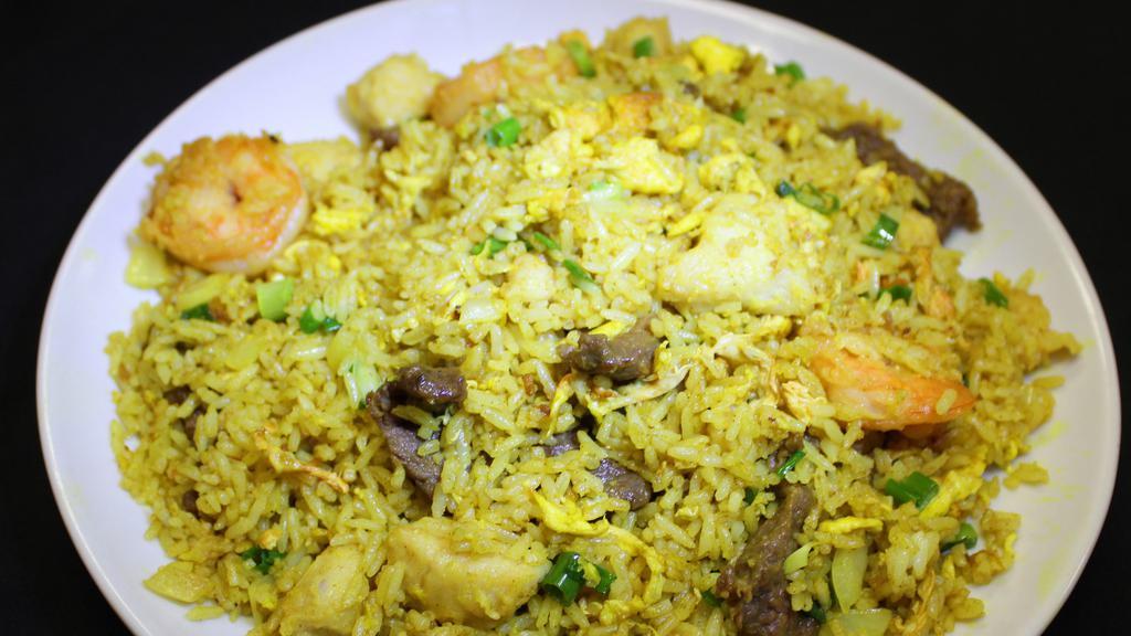 Combination Curry Fried Rice · Spicy. Chicken, beef and shrimp. Spicy.