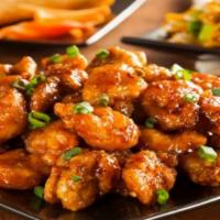 General Tso'S Chicken (Lunch) · Hot & spicy. Slightly battered deep-fried crispy chicken chunks sautéed with spicy brown pep...