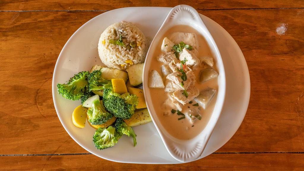 Pollo En Crema · Boneless chicken, with celery, red bell pepper, and potato in a flavorful Guatemalan cream sauce. Served with rice and homemade corn tortillas.