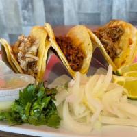 Tic-Taco House Special · Order of three tacos, cilantro, onions, rice and beans.
Choose:
-Suadero
-Asada
-Fajita
-Car...
