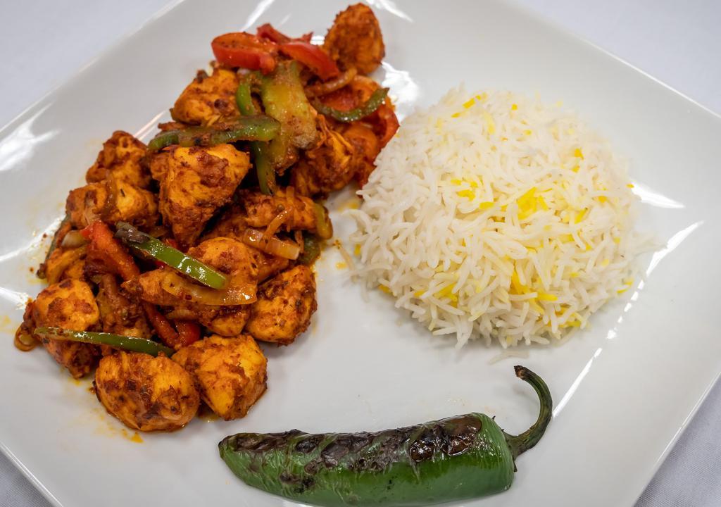 Chicken Sautee · Chicken sauteed with green peppers, onions, tomato oregano & spices.