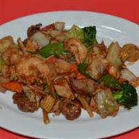 Chicken & Shrimp In Hunan Style · Hot & spicy.