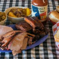 Trail Boss Family Pack · Feeds 10-12. Includes 3 lbs of meat, BBQ sauce, 4 pints of sides & 12 buns or Texas toast.. ...
