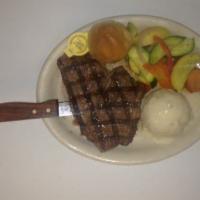 Tenderloin Steak · 8 oz Hand-cut USDA tenderloin steak. Served with two sides & a dinner roll.
WE DO NOT HAVE 7...