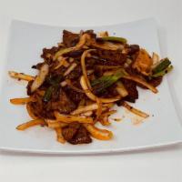 Mongolian Beef/ 蒙古牛 · Hot & Spicy