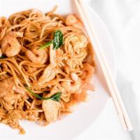 Special Lo-Mein..本楼捞面 · 