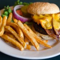 Sandbagger · 1/2 POUND BURGER TOPPED WITH BACON AND CHEESE AND SERVED WITH A SIDE ITEM