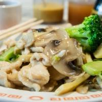 Moo Goo Gai Pan · white meat chicken, broccoli, mushrooms, snow peas, bamboo shoots, white sauce.