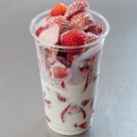 Fresas Con Crema · Strawberries and cream.