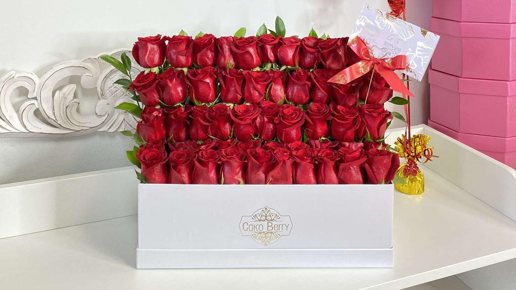 Stairs To The Heaven · 55 FRESH NATURAL ROSES

Box color available: white - pink and black
