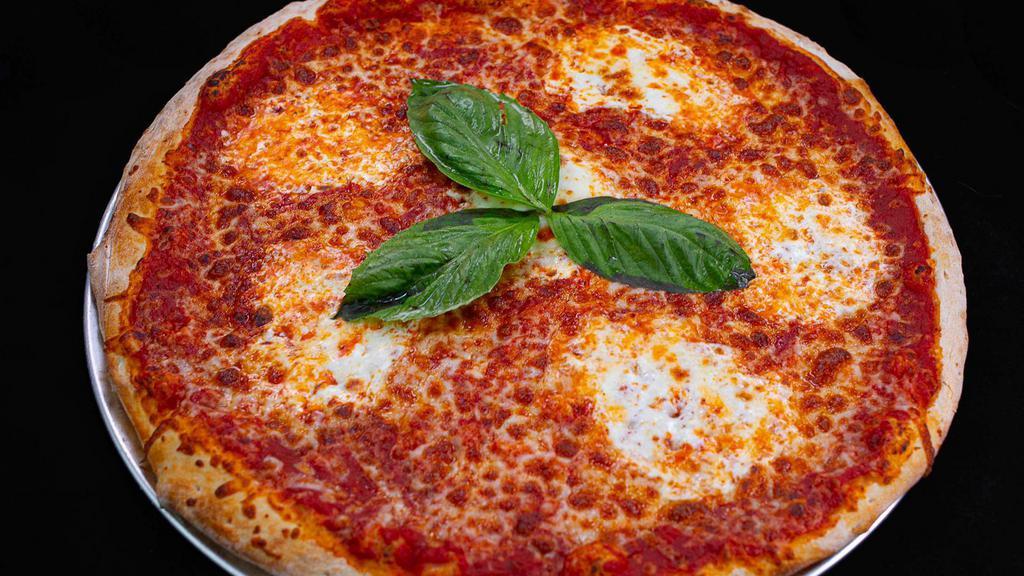 10In Regina Margherita Pizza · Taglia’s signature pizza sauce, fresh mozzarella, and tomatoes