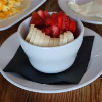 Fresh Fruit Cup · Vegan. Strawberries, Grapes and Banana.