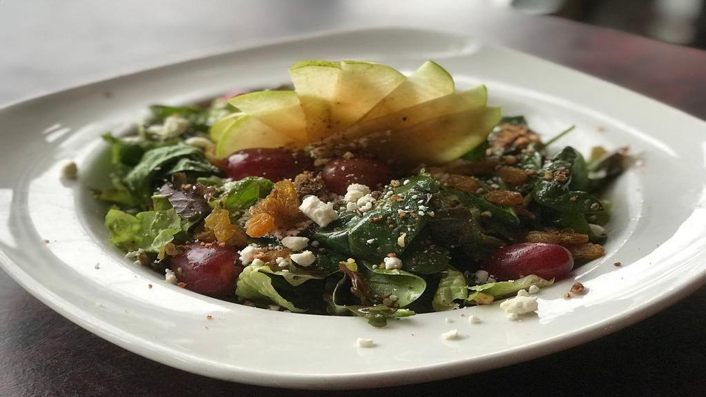 Sonoma (Full) · Red leaf lettuce, spinach, grapes, raisins, apples, goat cheese, glazed pecans, housemade blood orange vinaigrette.