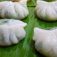 Veggie Dumpling (4) 芹香菜饺 · Seasonal vegetable in gluten free wrapper