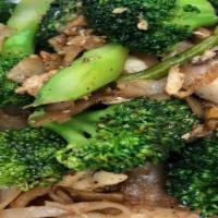 Pad See Ew · Flat rice noodle pan fried with your choice of protein sautéed with sweet black bean soy sau...