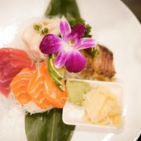 Sashimi Combo · Chef Choice 12 Pieces Sashimi Assortments