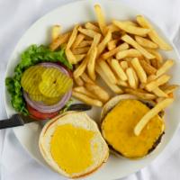 Hamburger Club · With fries, chips or fruit.