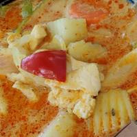 Yellow Curry · Vegetarian, Gluten Free, NOT VEGAN