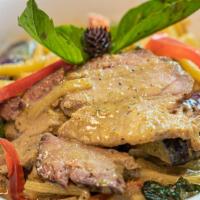 Smoked Brisket Green Curry · Smoke Brisket, sweet and spicy green curry paste simmer in creamy coconut milk, eggplant,
sl...