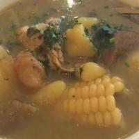 Sancocho De Gallina · Hen stew.