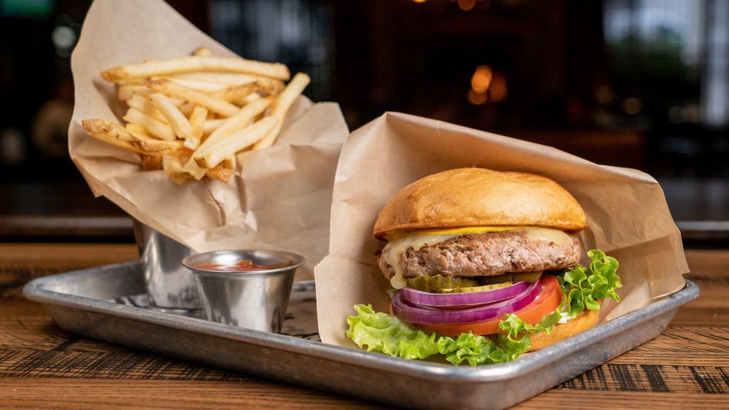 Turkey Burger · Signature dishes. Monterey Jack cheese, green leaf lettuce, beefsteak tomato, pickle, red onion, mayo, and mustard.