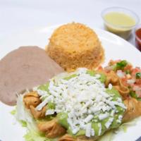 Chiken Flautas · Chiken Flautas with guacamole, lettuce, sour cream and pico de gallo comes with a side of ri...